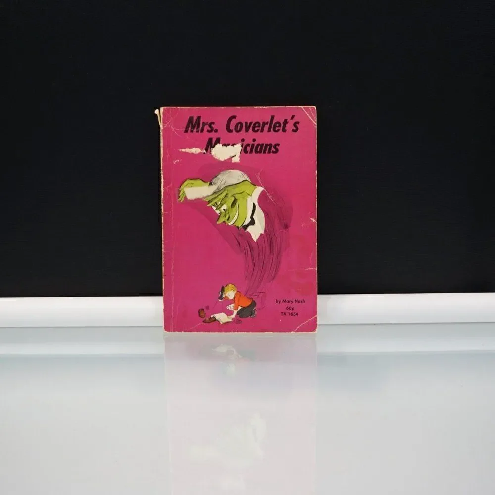 Mrs Coverlets Magicians By Mary Nash Vintage 1970 Softcover Scholastic Book